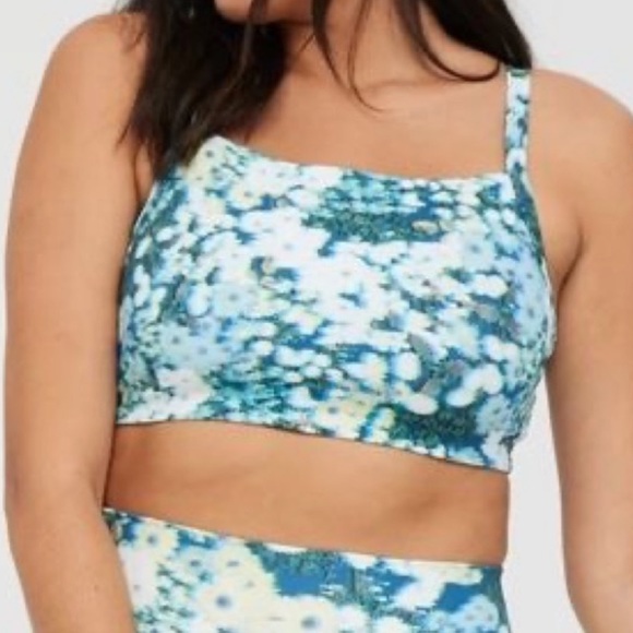 NWOT Aerie Offline 3D Sports Bra & Biker Short Set - Picture 2 of 13